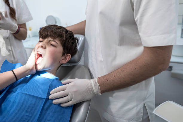 Best Weekend Emergency Dentist in Rochelle, IL